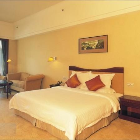 Phoenix Hotel Wuyi เจียงเหมิน ห้อง รูปภาพ