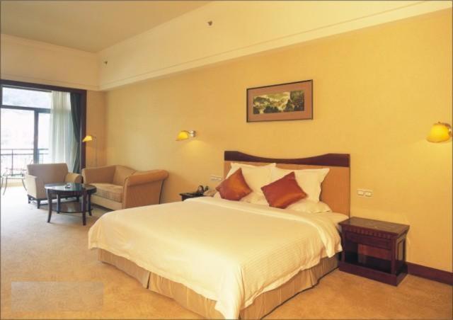 Phoenix Hotel Wuyi เจียงเหมิน ห้อง รูปภาพ