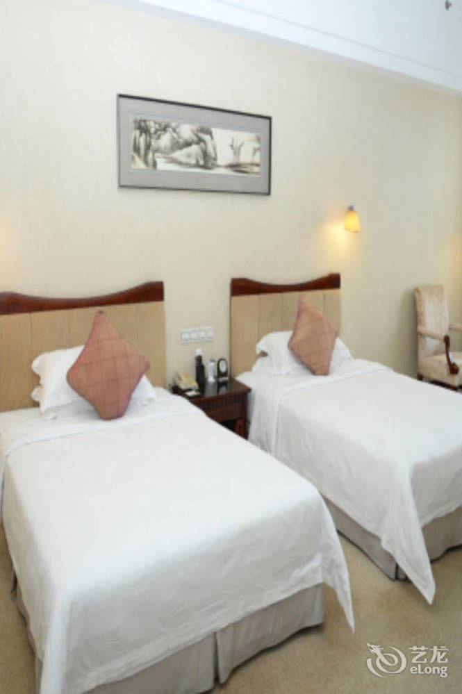 Phoenix Hotel Wuyi เจียงเหมิน ภายนอก รูปภาพ